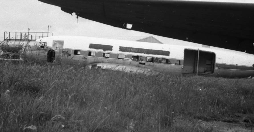 G-AMWV Air Ulster DC-3 Glasgow Fire Heap June 1972
