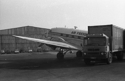 G-AGYZ Air Freight Lympne