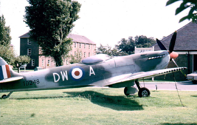 Spitfire TD248 sealand 1975