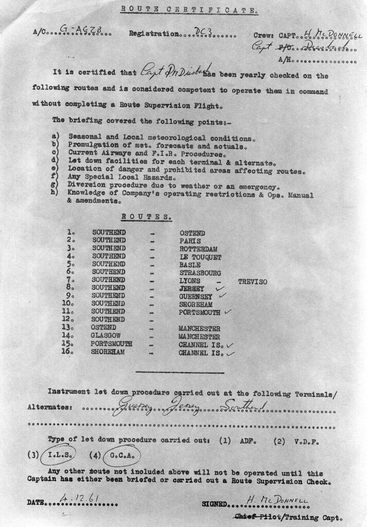 Personnel appraisals of crew of Channel Dakota G-AGZB