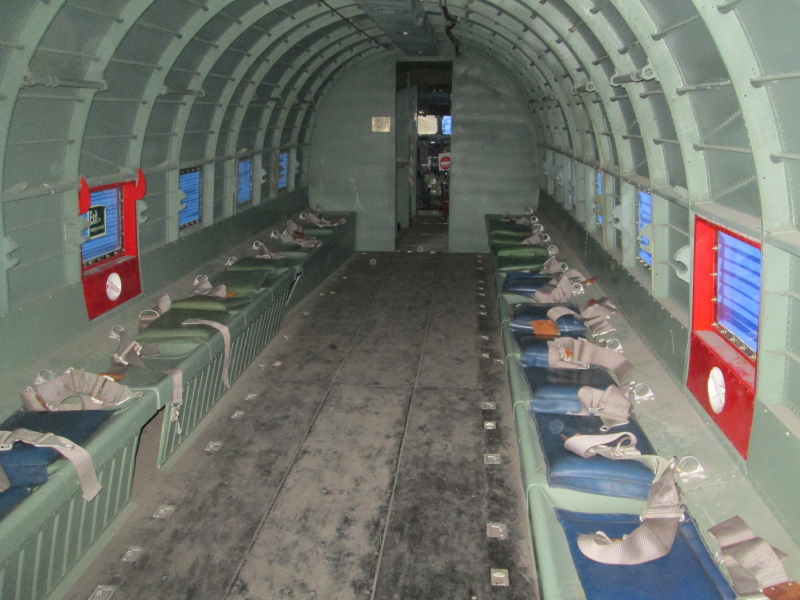 6832 SAAF Dakota Ysterplaat KG443 Museum