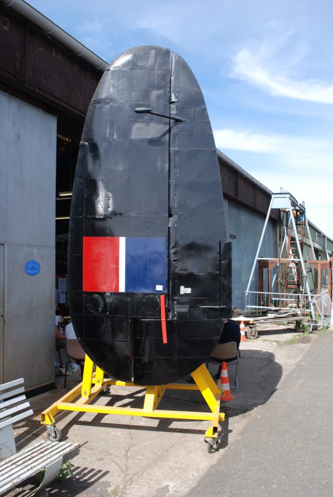 NX664 Le Bourget Aeronavale Lancaster WU21